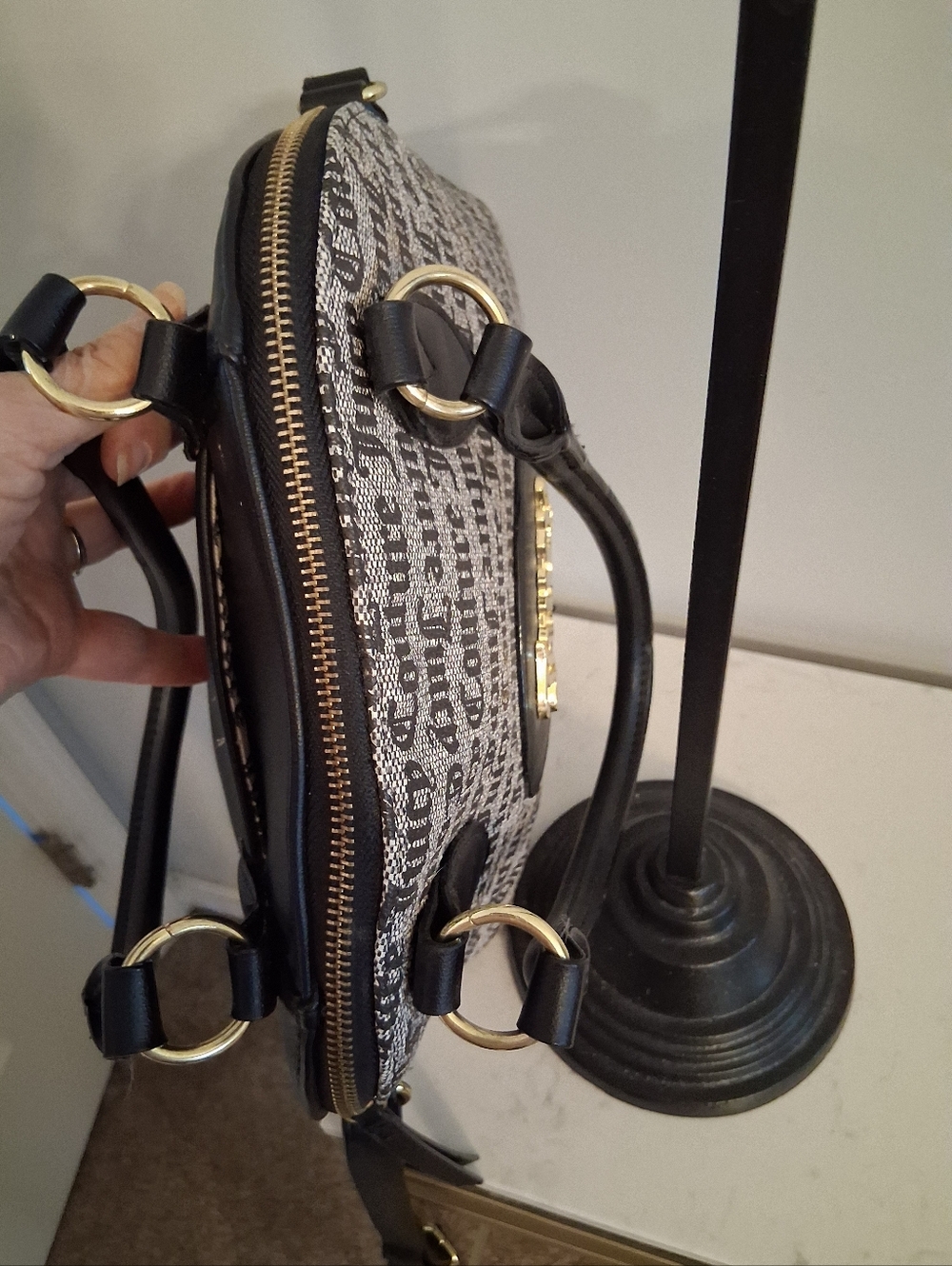 Juicy Couture Black & Gray Satchel Purse - Picture 3 of 5